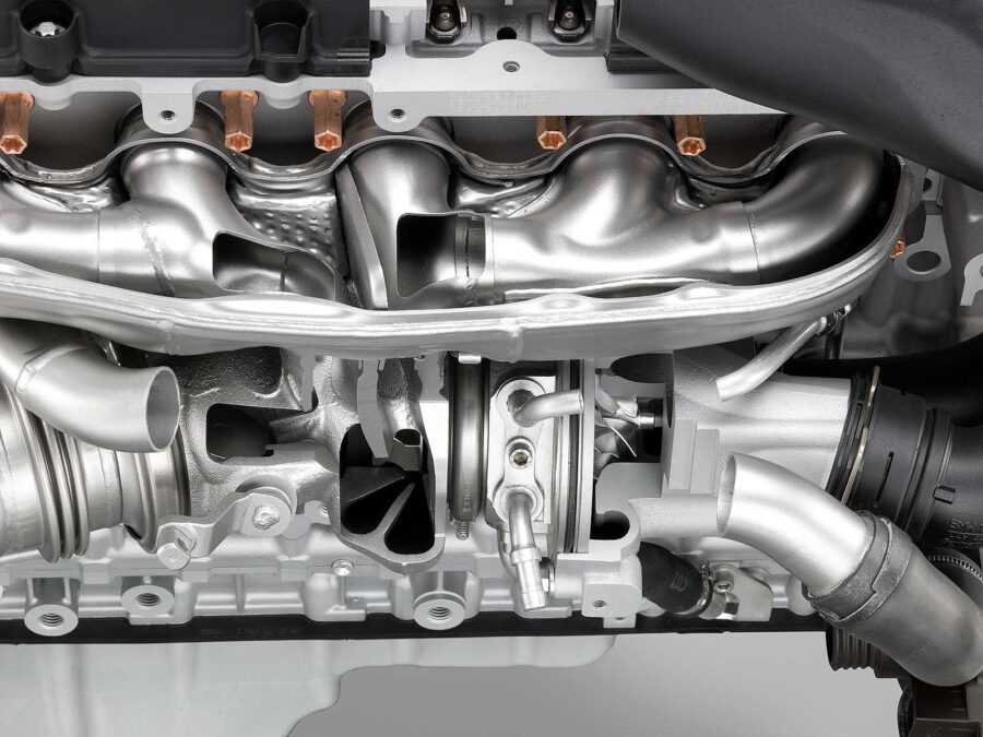 BMW N55 3 liter engine cutaway 06